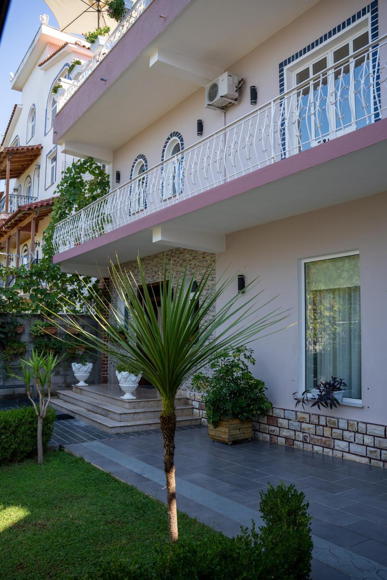 Alesio Guest House Krujë Exterior foto